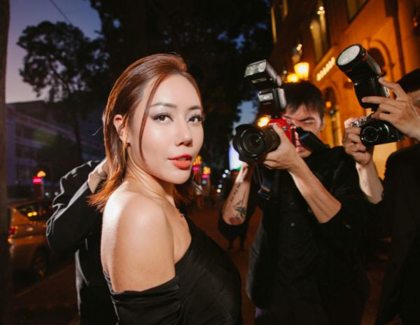 entertainment & celebrity buzz